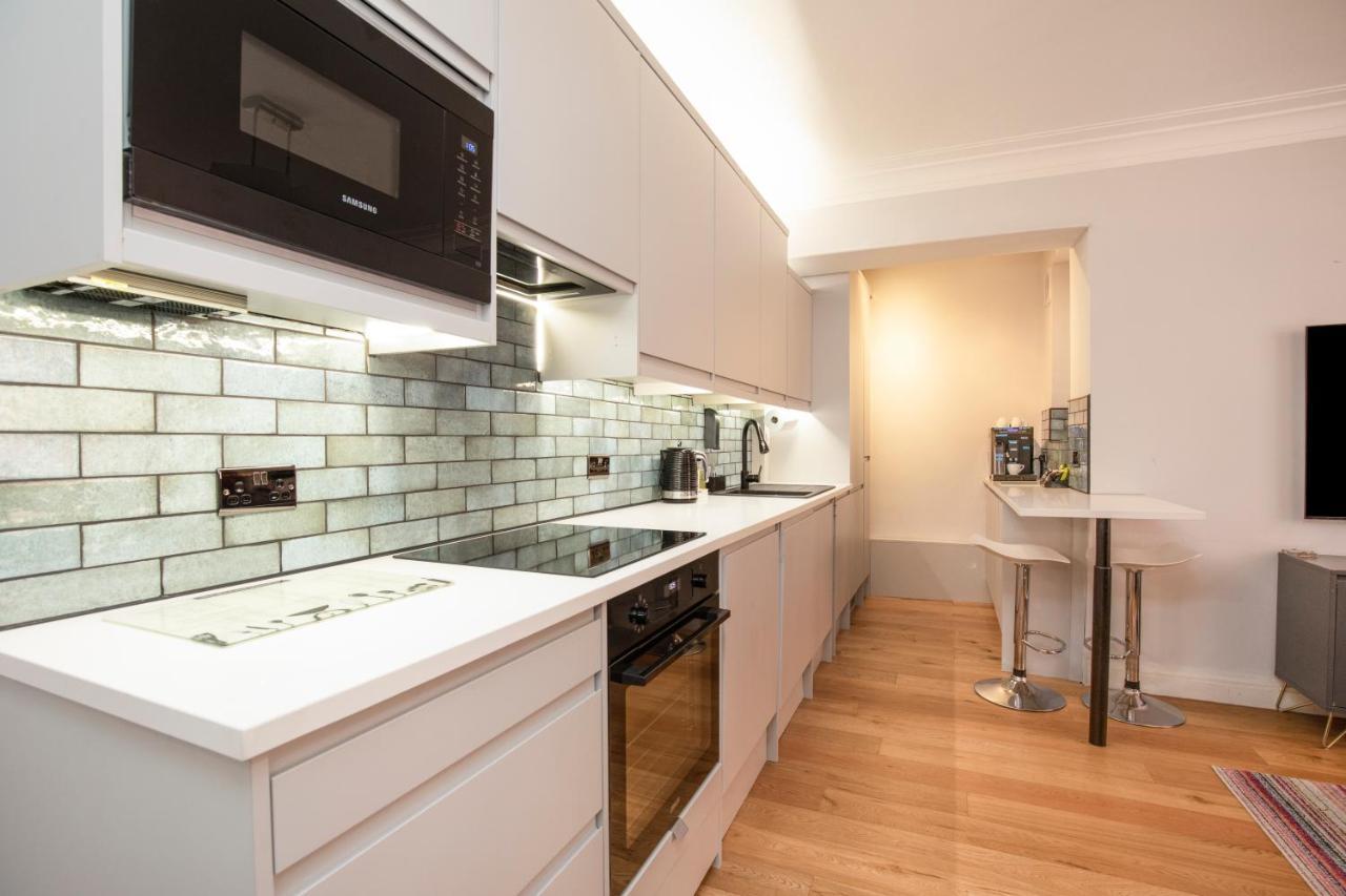 Modern Quiet 1 Bed Flat -Mayfair ロンドン エクステリア 写真