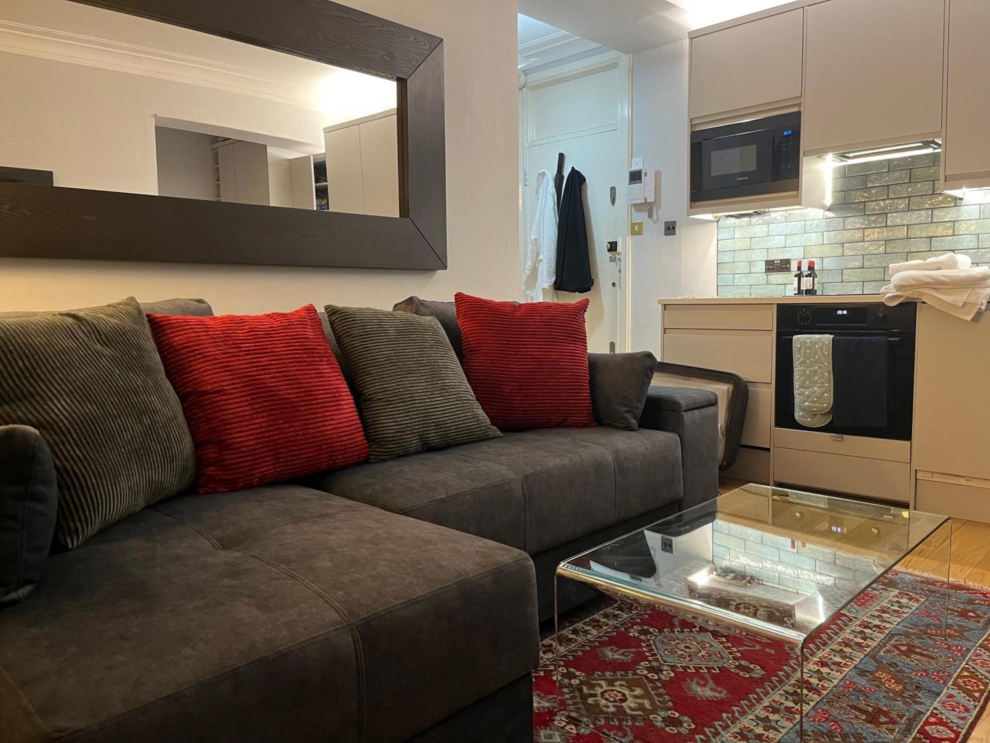 Modern Quiet 1 Bed Flat -Mayfair ロンドン エクステリア 写真